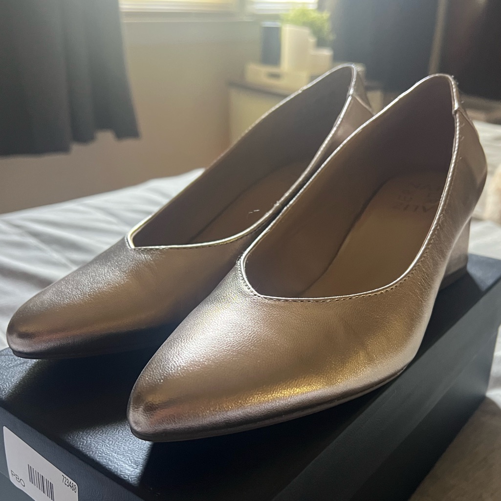 Naturalizer Pumps- 8w - Gold Leather
